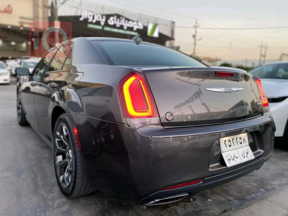 Chrysler 300